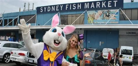 are shops open on good friday nsw